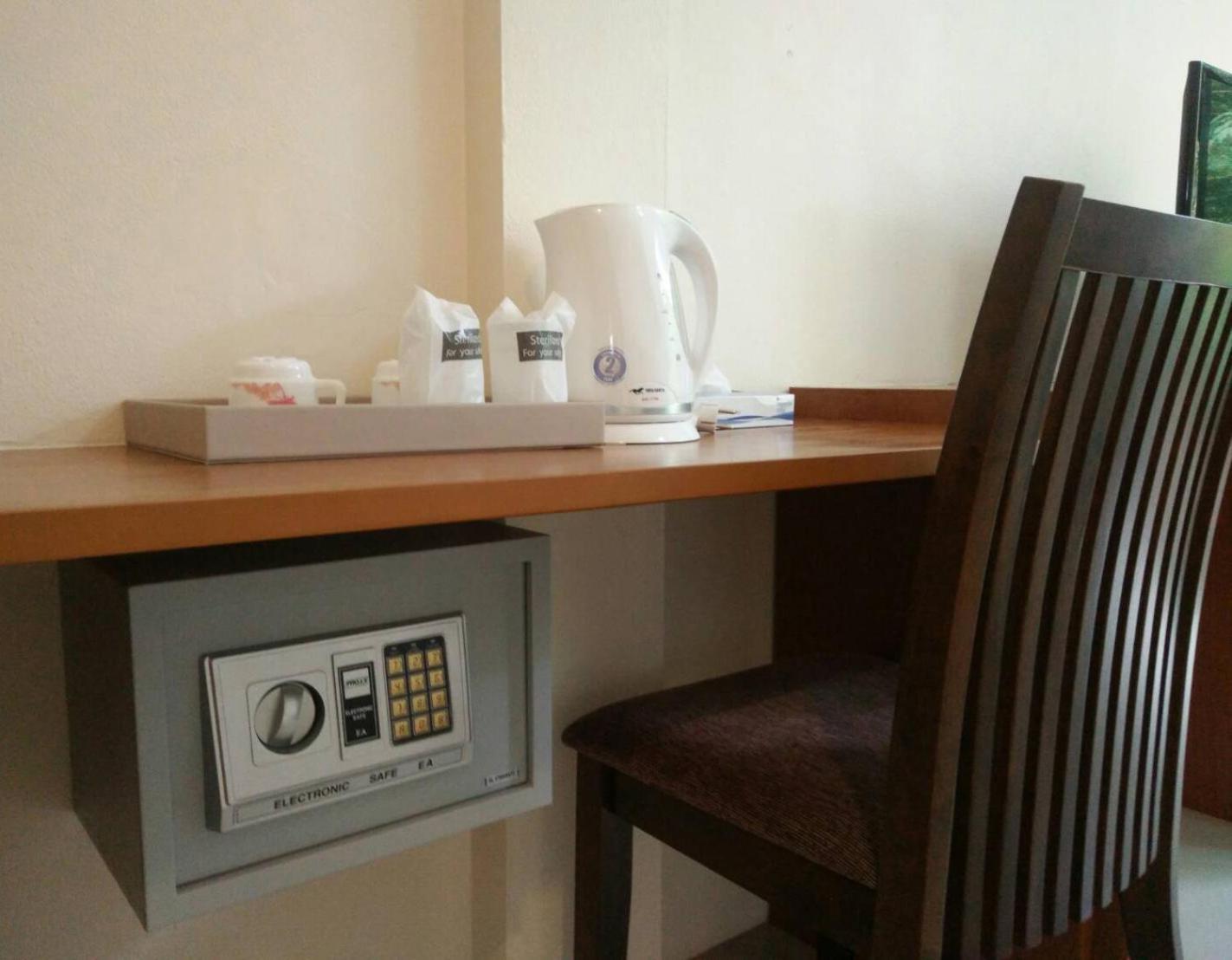 Sj House Hotel Aonang Ban Khlong Haeng エクステリア 写真